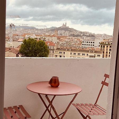 Sublime 2 Pieces Vue Incroyable Mer Et Tout Les Monuments De Marseille Extérieur photo